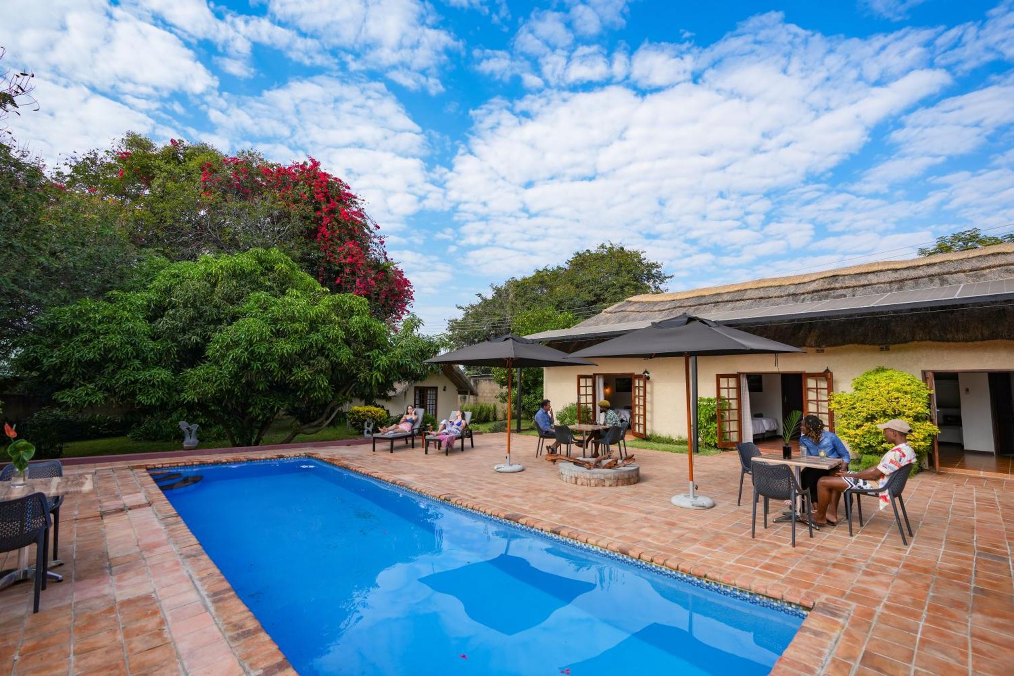 The Little Outlook Bed & Breakfast Victoria Falls Exterior foto