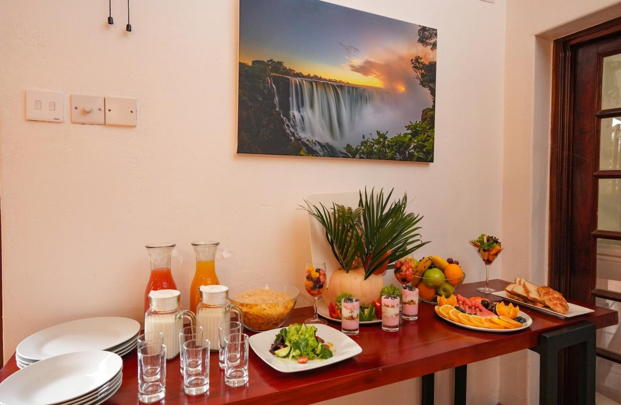 The Little Outlook Bed & Breakfast Victoria Falls Exterior foto